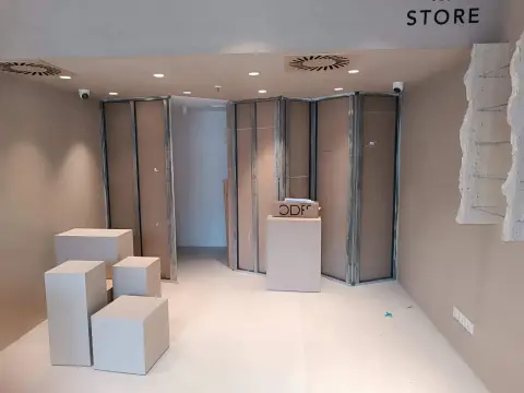 Razni objekti — shop interior and sales counter