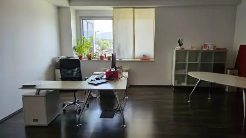 Transeuro Adria — office desks and workstations